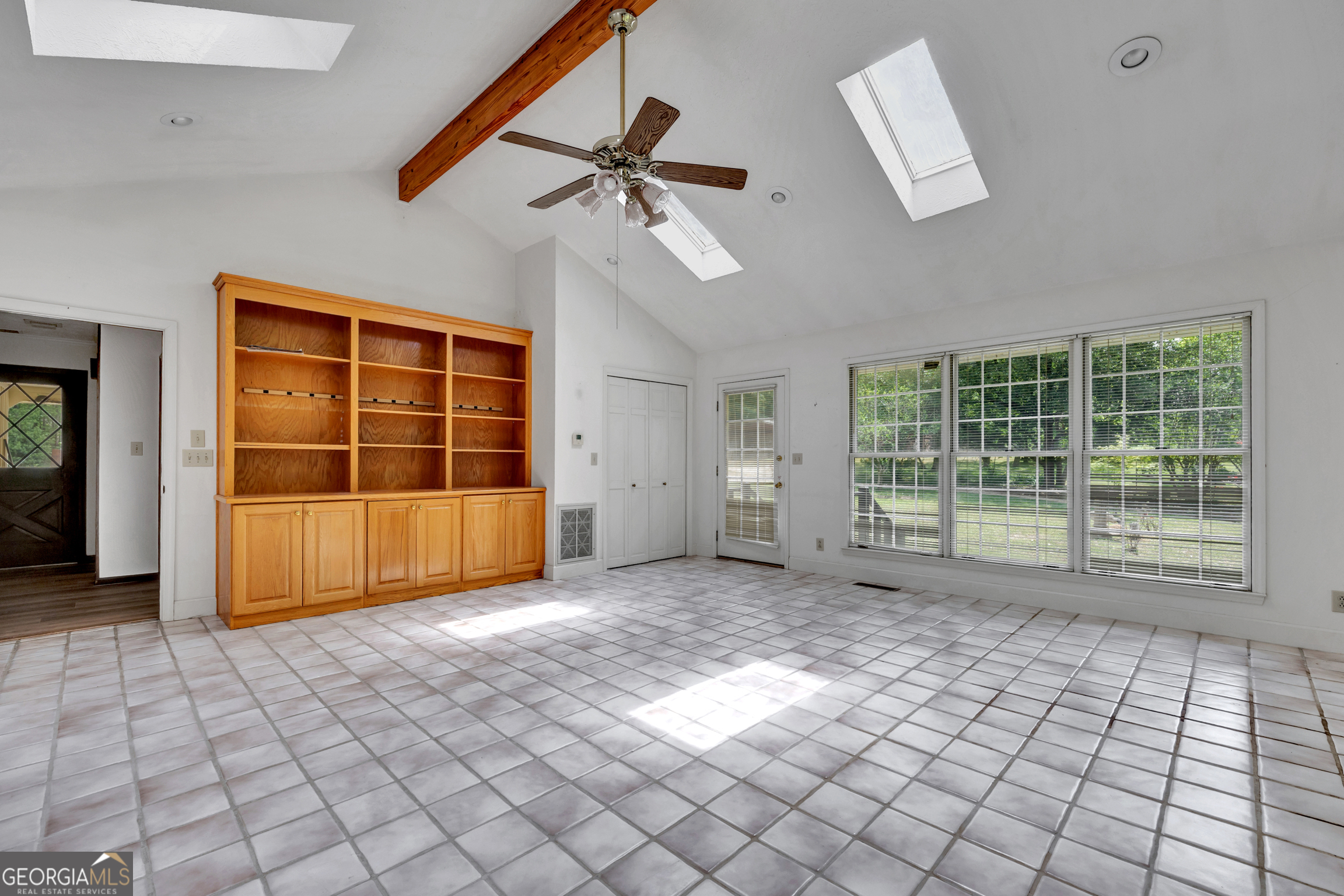 1806 Ga Highway 142 Shady Dale GA 31085