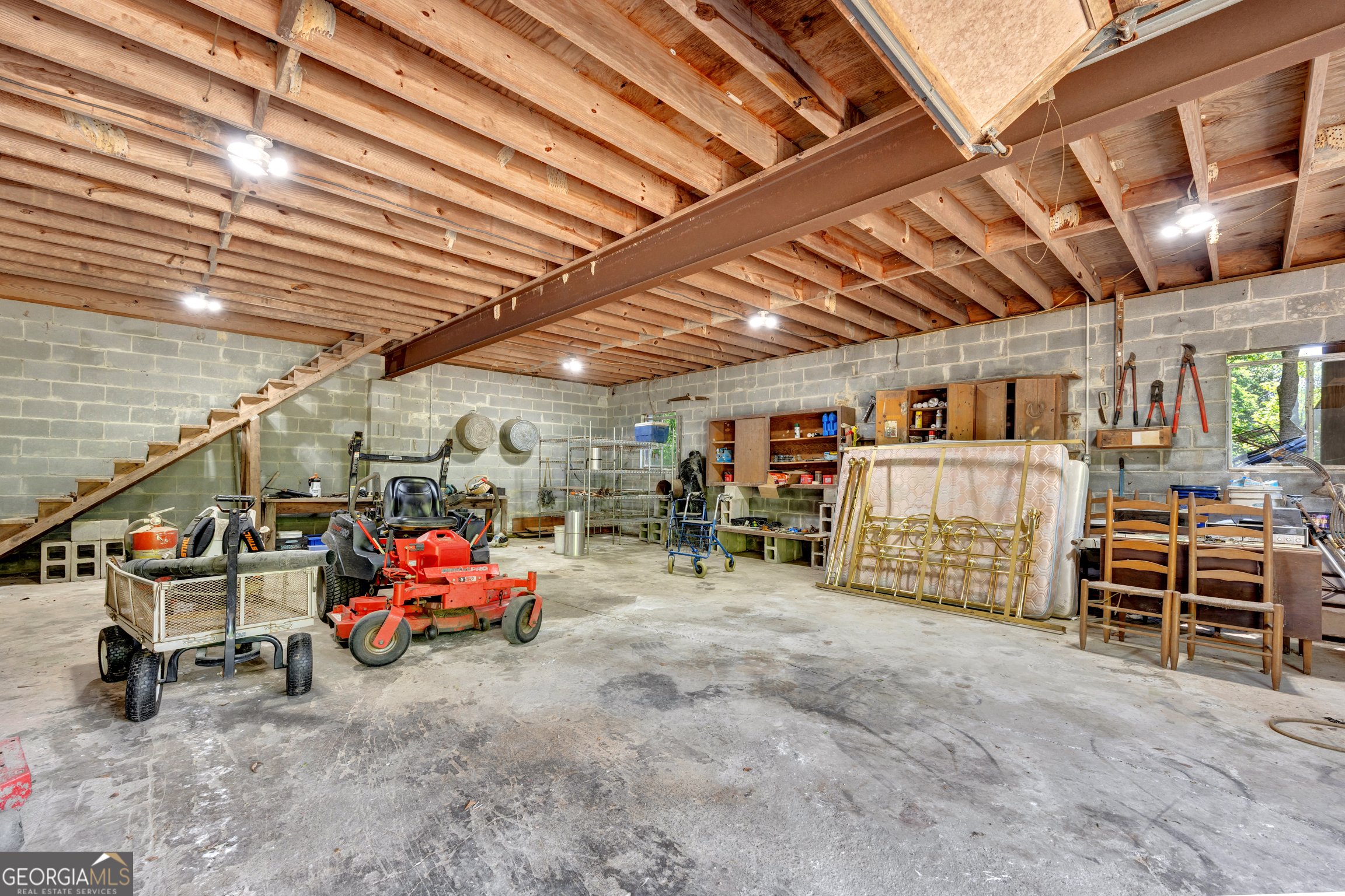 1806 Ga Highway 142 Shady Dale GA 31085