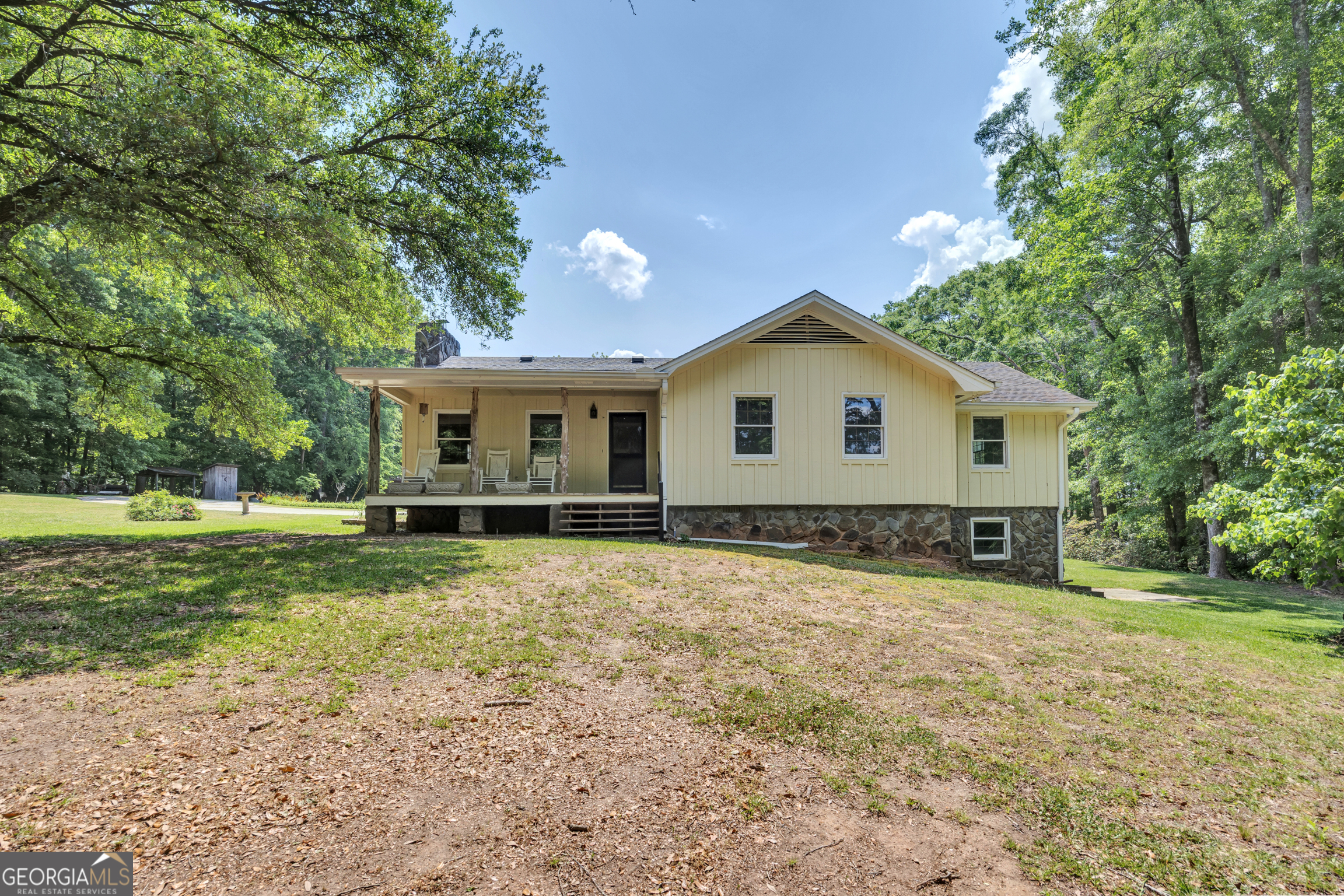 1806 Ga Highway 142 Shady Dale GA 31085