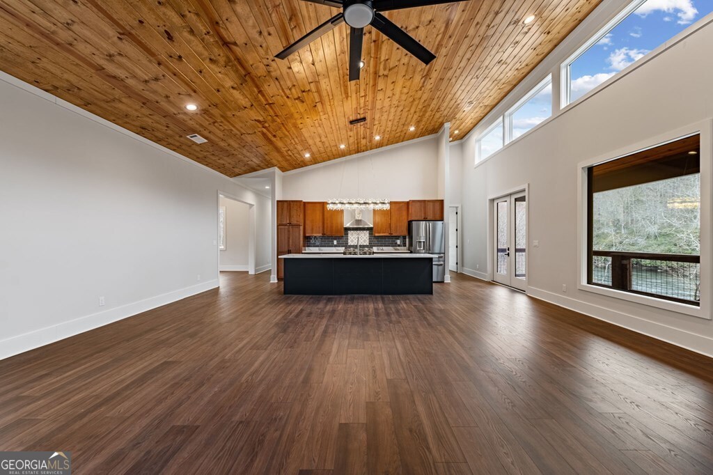 494 Riverbend Manor Blue Ridge GA 30513