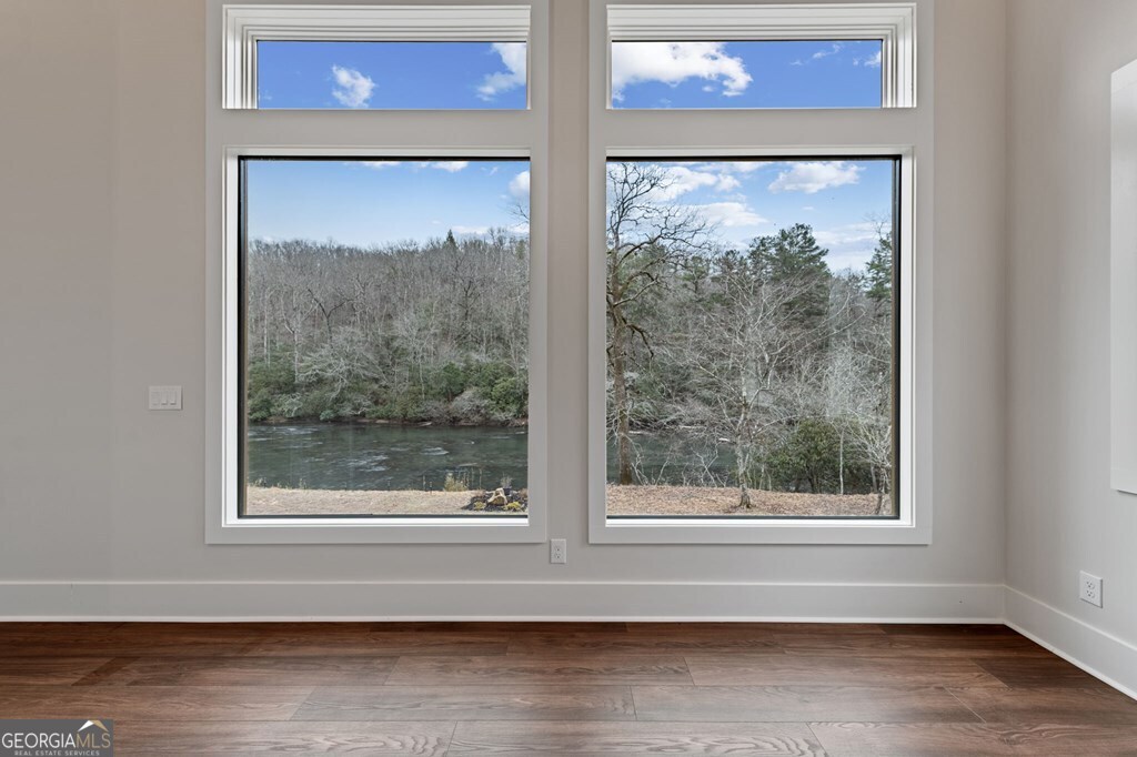494 Riverbend Manor Blue Ridge GA 30513