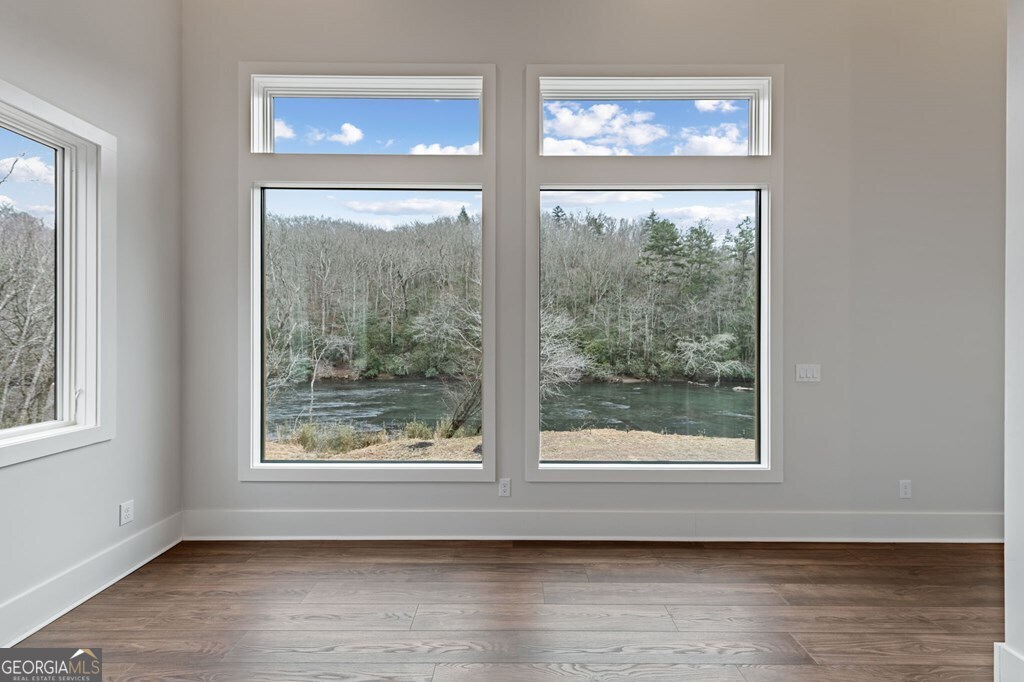 494 Riverbend Manor Blue Ridge GA 30513
