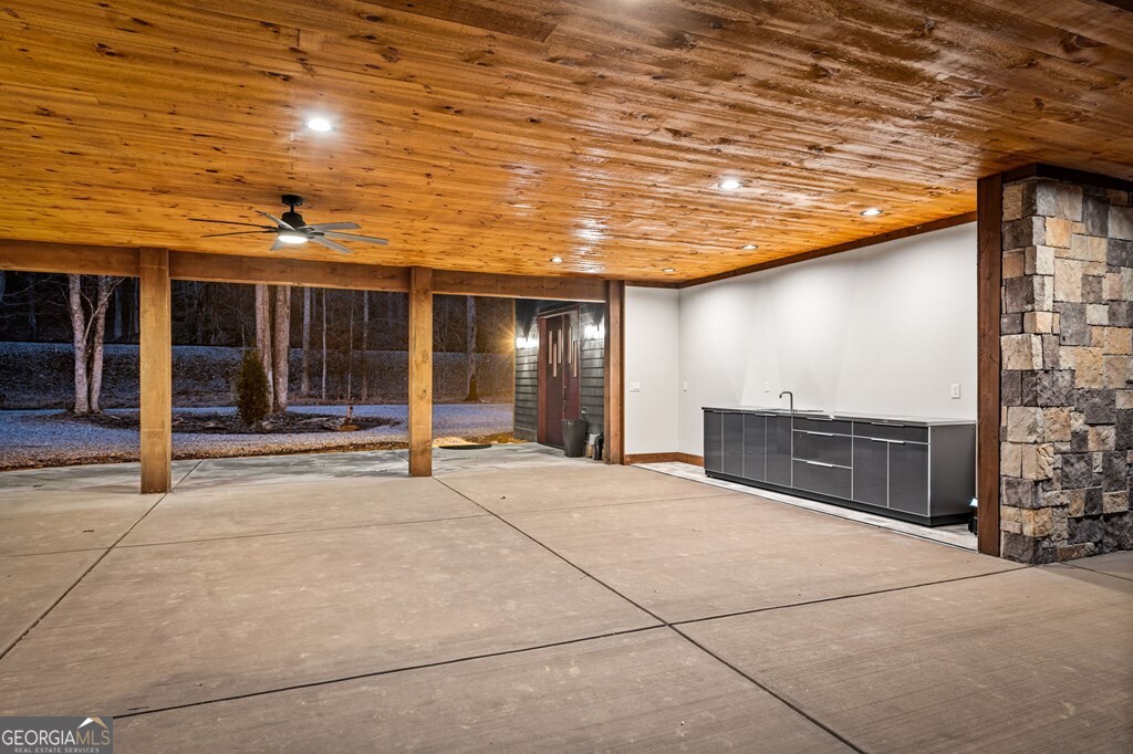 494 Riverbend Manor Blue Ridge GA 30513