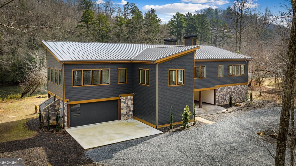 494 Riverbend Manor Blue Ridge GA 30513