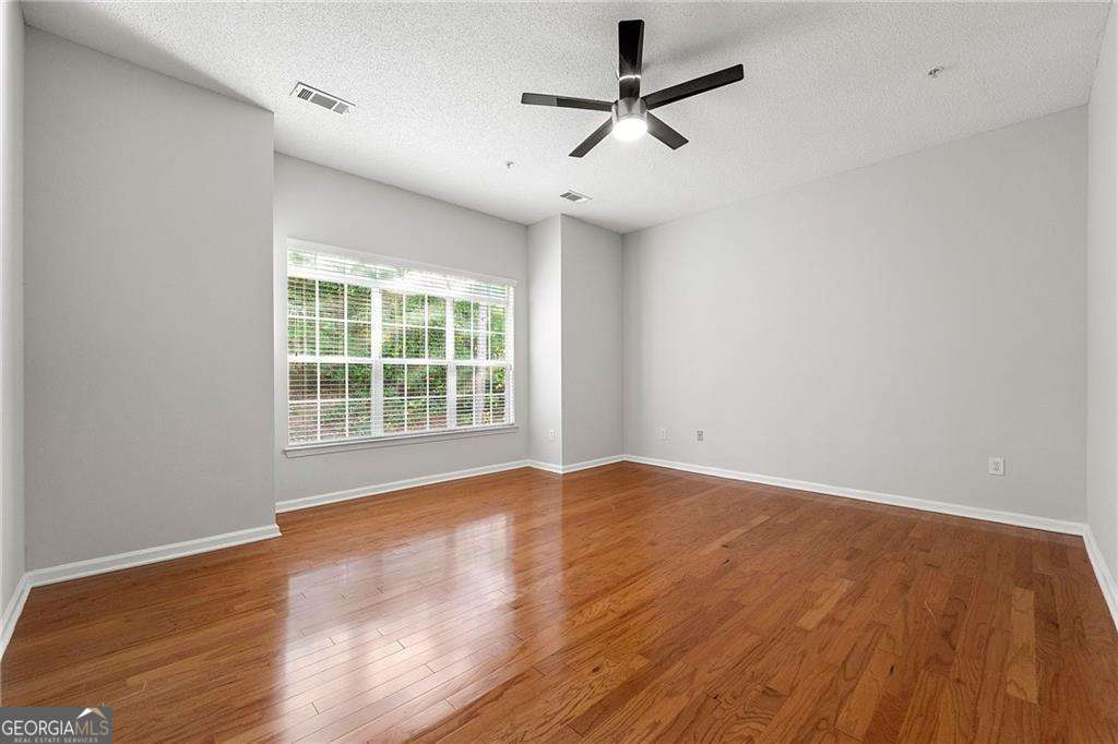 2015 Barrett Lakes Boulevard NW Kennesaw GA 30144