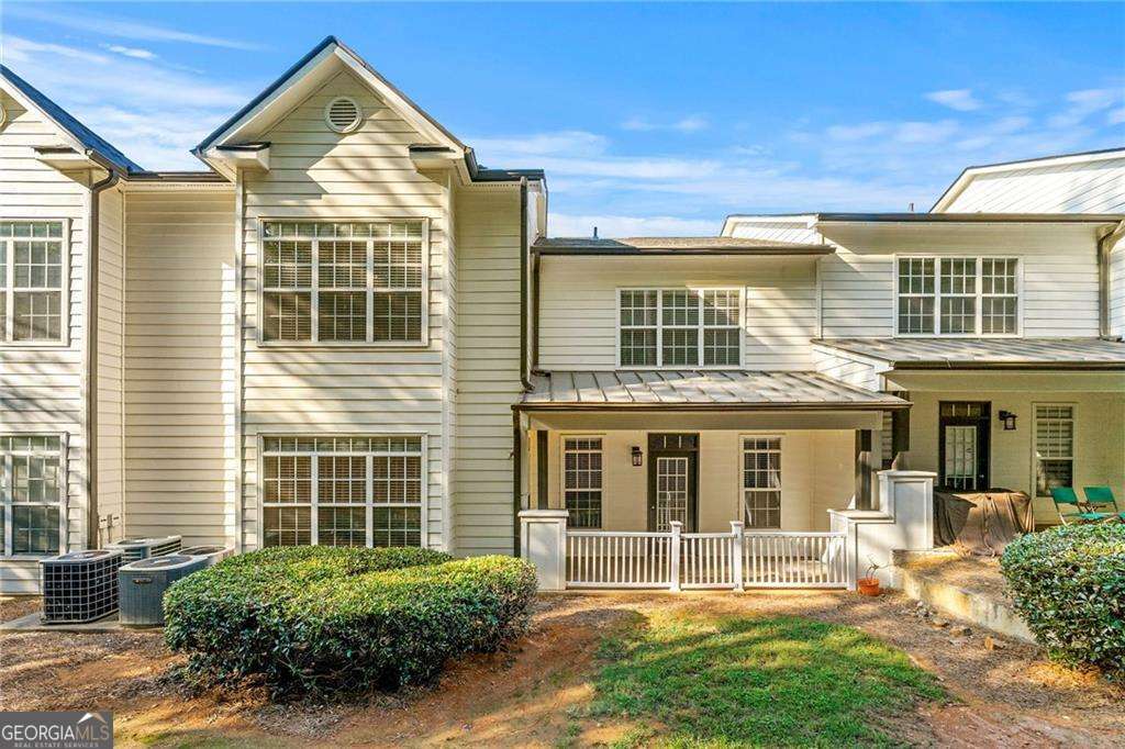 2015 Barrett Lakes Boulevard NW Kennesaw GA 30144