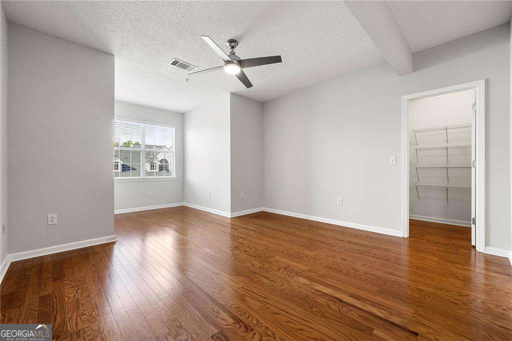 2015 Barrett Lakes Boulevard NW Kennesaw GA 30144