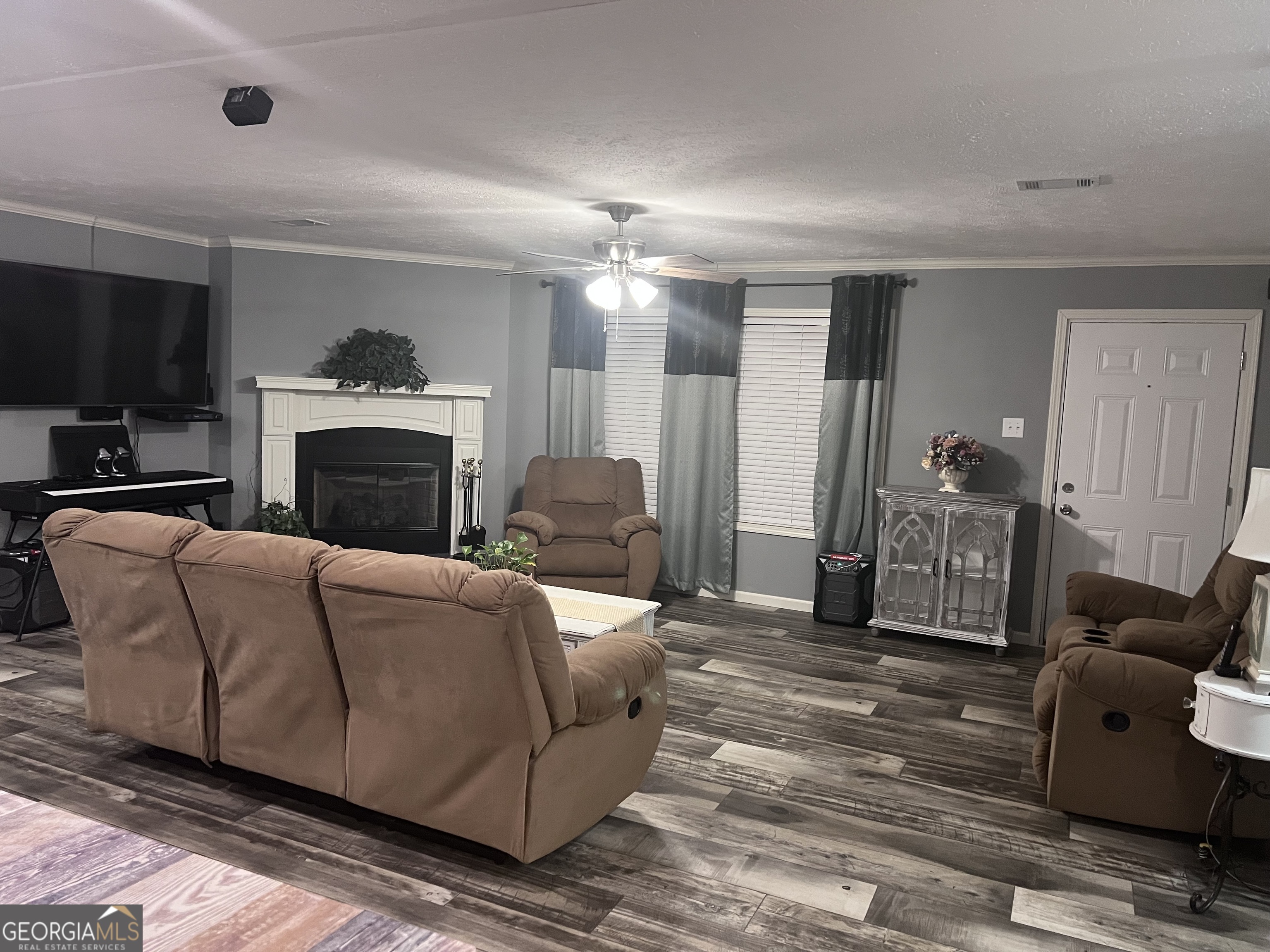 4450 Cleveland Highway Cohutta GA 30710
