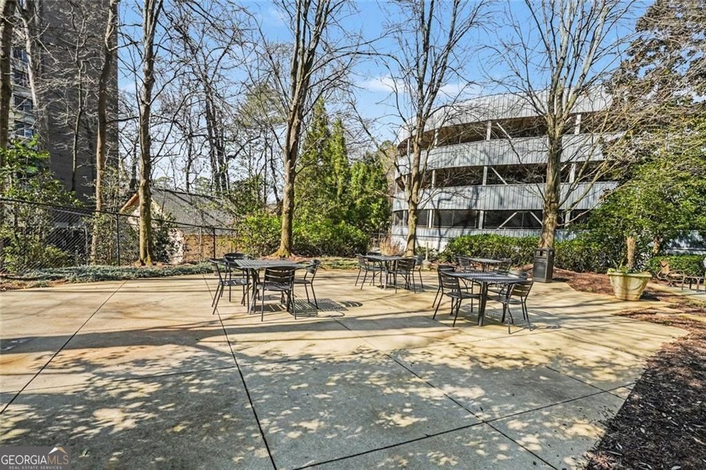 2870 Pharr Court NW Atlanta GA 30305
