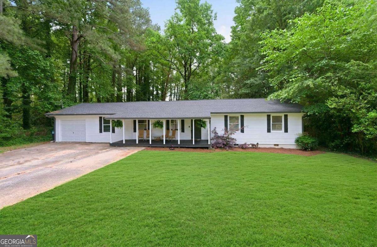 53 Mona Place Dallas GA 30132