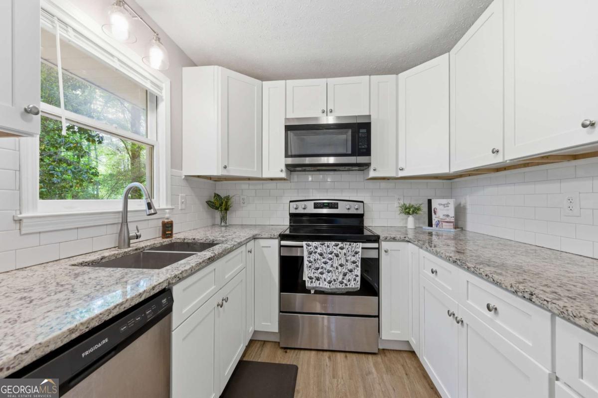 53 Mona Place Dallas GA 30132