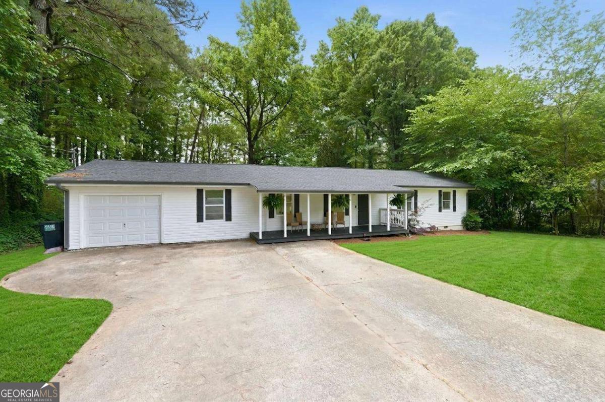 53 Mona Place Dallas GA 30132