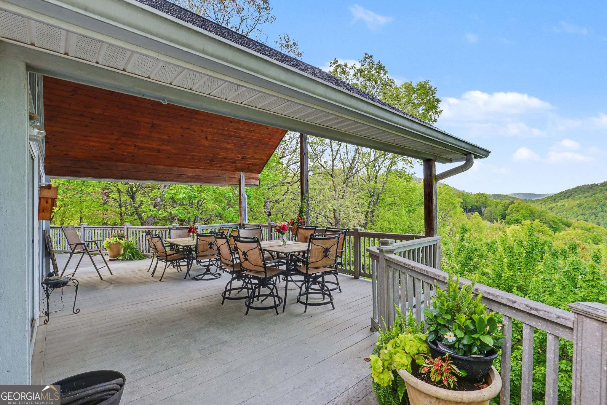 89 Mcclure Lane Dillard GA 30537