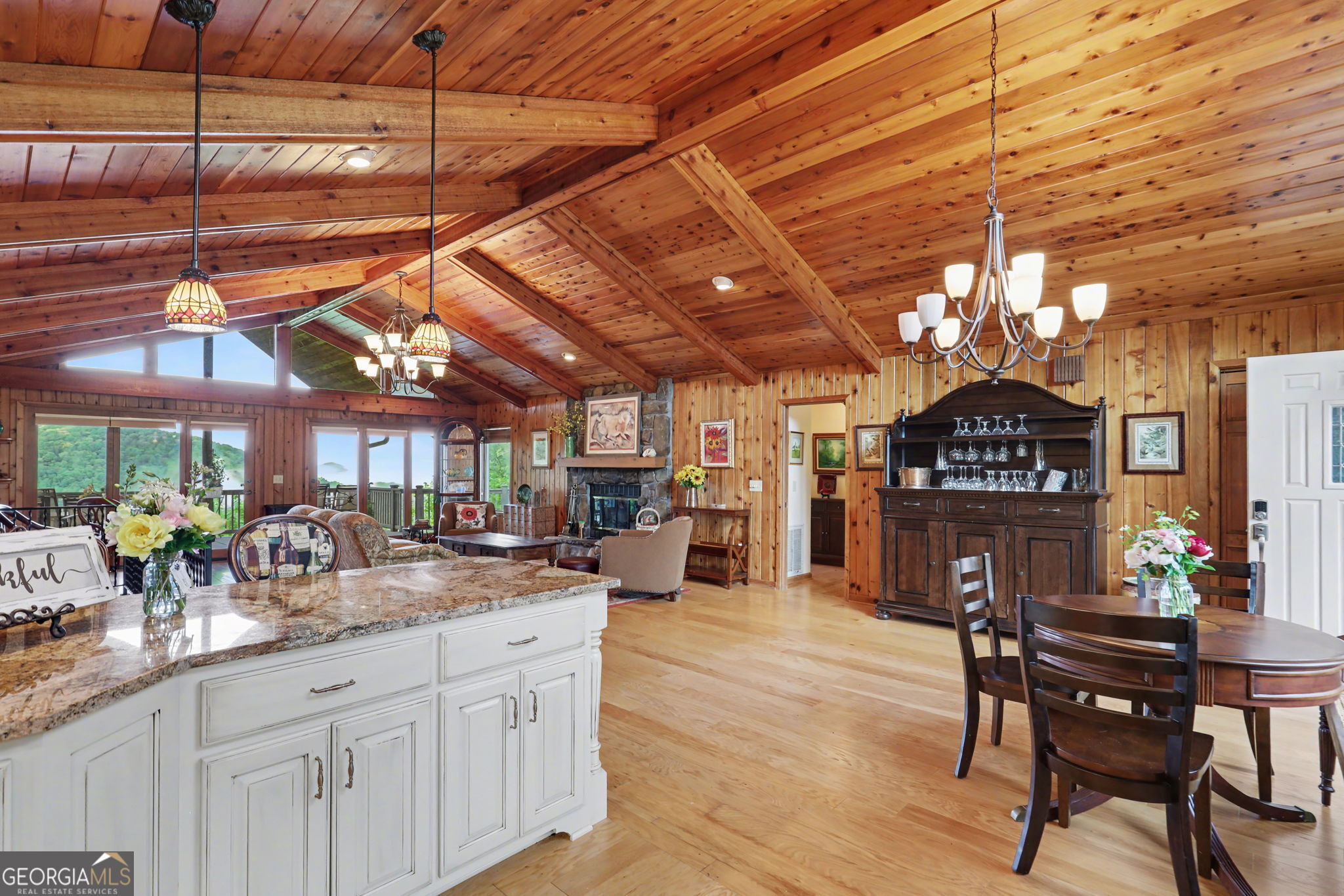 89 Mcclure Lane Dillard GA 30537