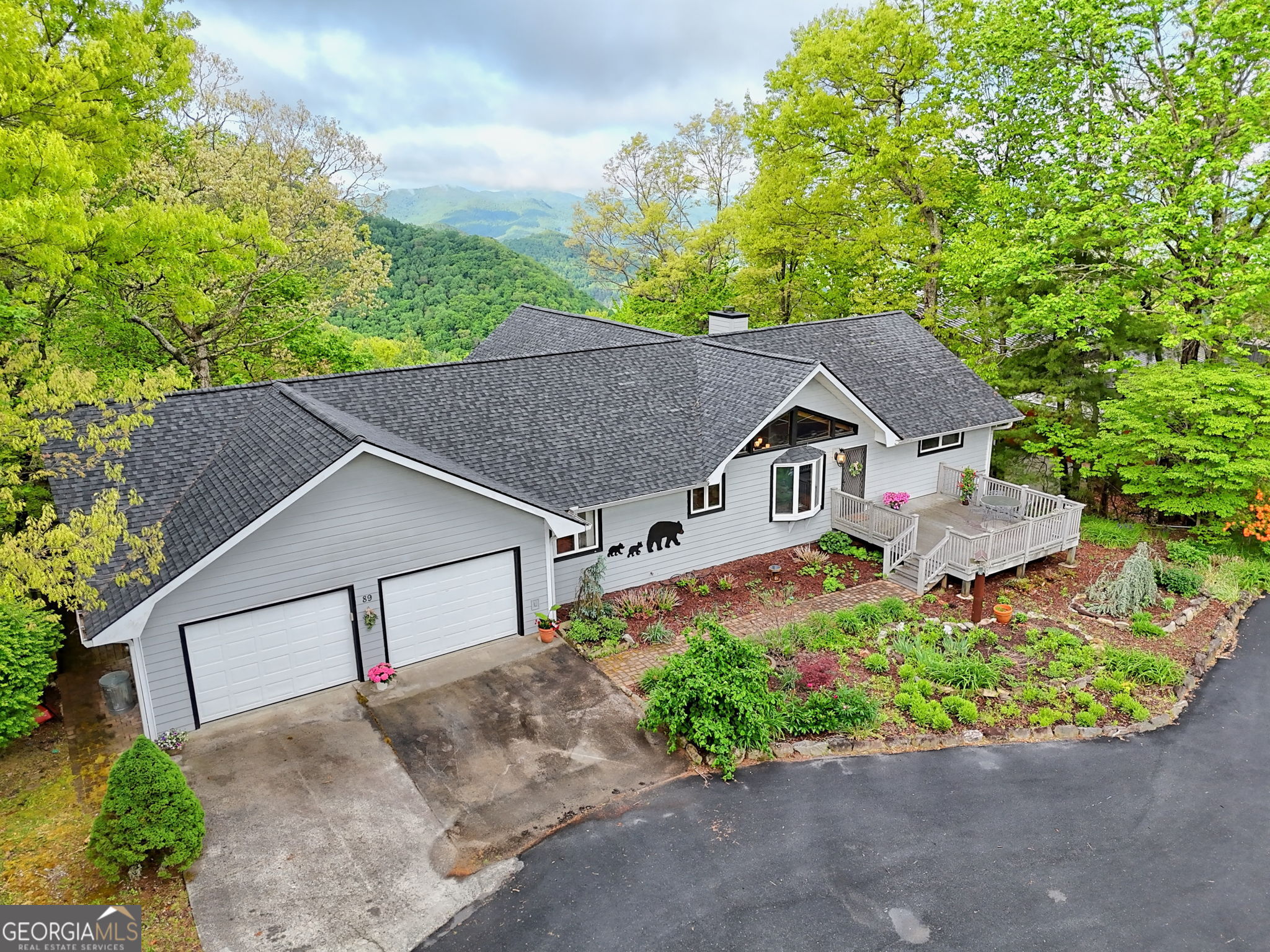 89 Mcclure Lane Dillard GA 30537