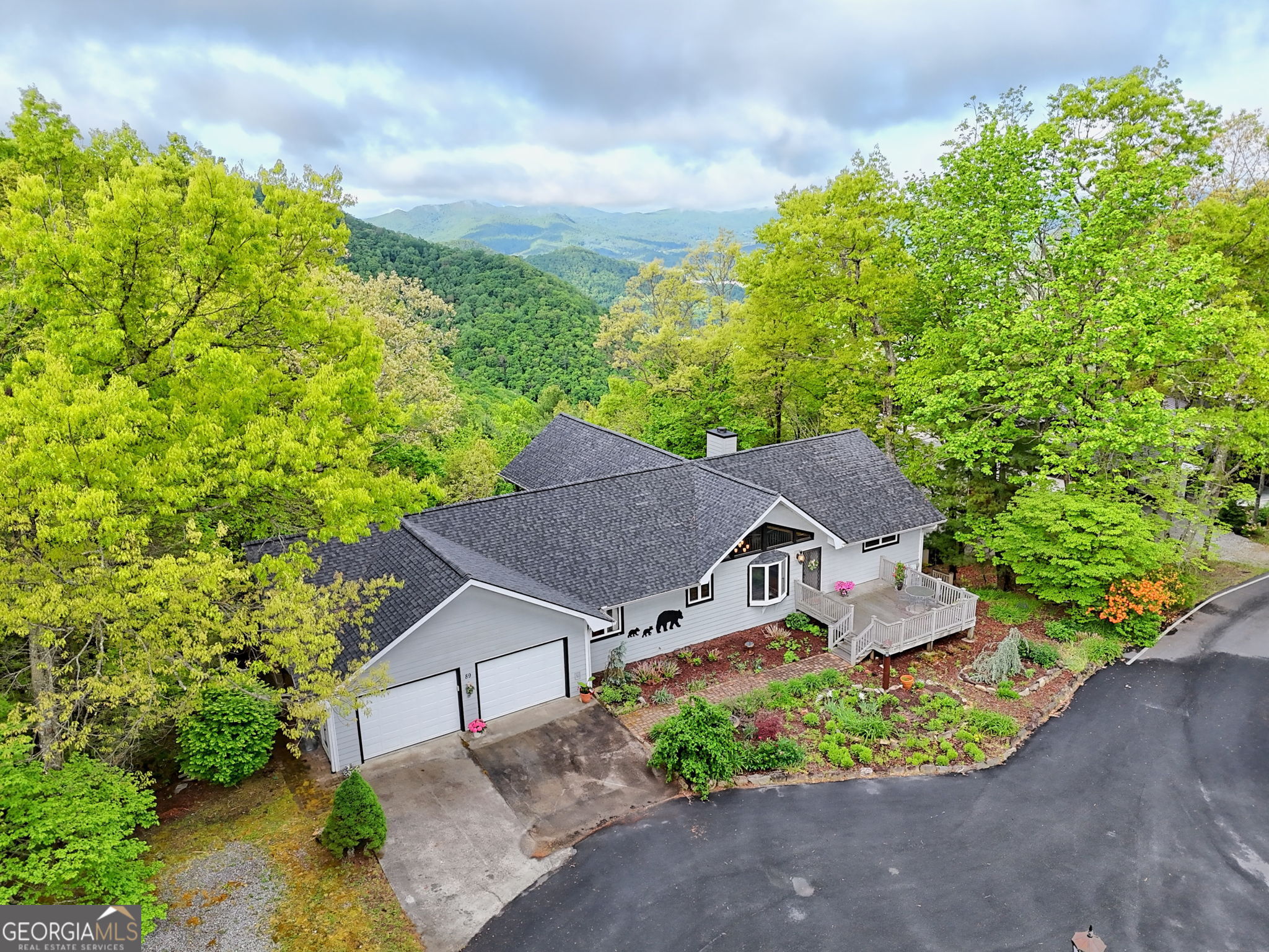 89 Mcclure Lane Dillard GA 30537