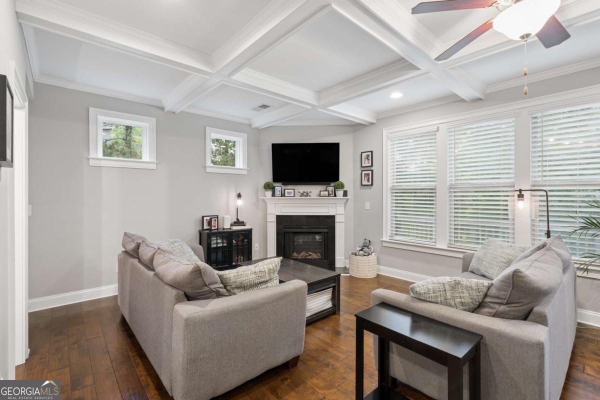 2250 Whiteoak Drive SE Smyrna GA 30080