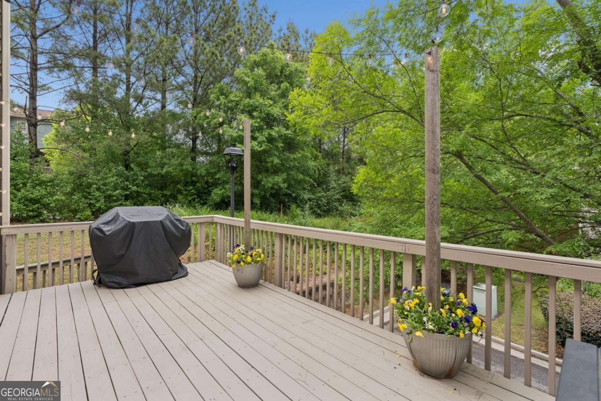 2250 Whiteoak Drive SE Smyrna GA 30080