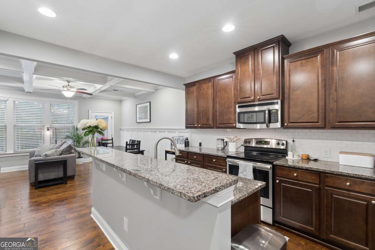 2250 Whiteoak Drive SE Smyrna GA 30080