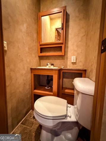 101 Canyon Pass Cleveland GA 30528