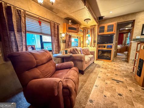 101 Canyon Pass Cleveland GA 30528