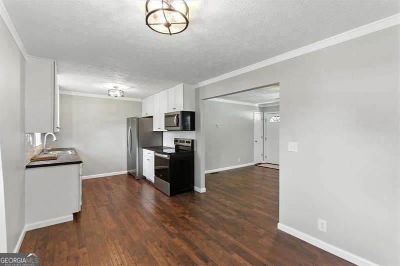 32 Tomahawk Drive SW Cartersville GA 30120