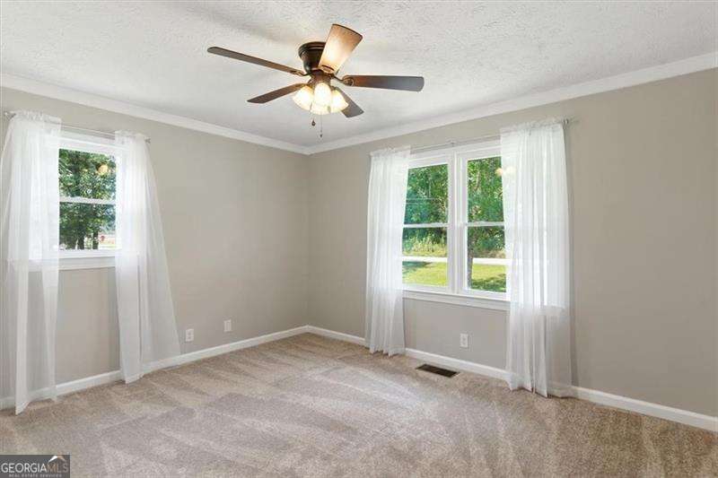 32 Tomahawk Drive SW Cartersville GA 30120
