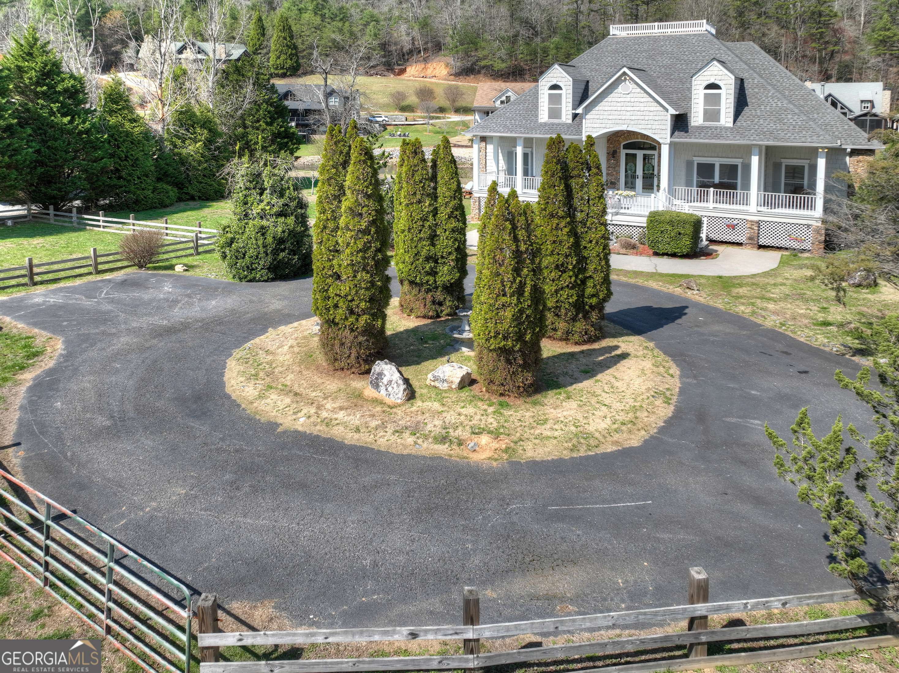 291 Kyle Arp Blue Ridge GA 30513