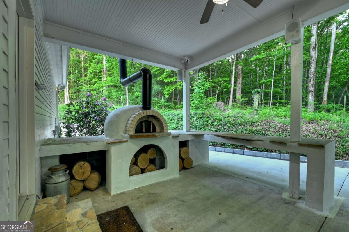 291 Kyle Arp Blue Ridge GA 30513