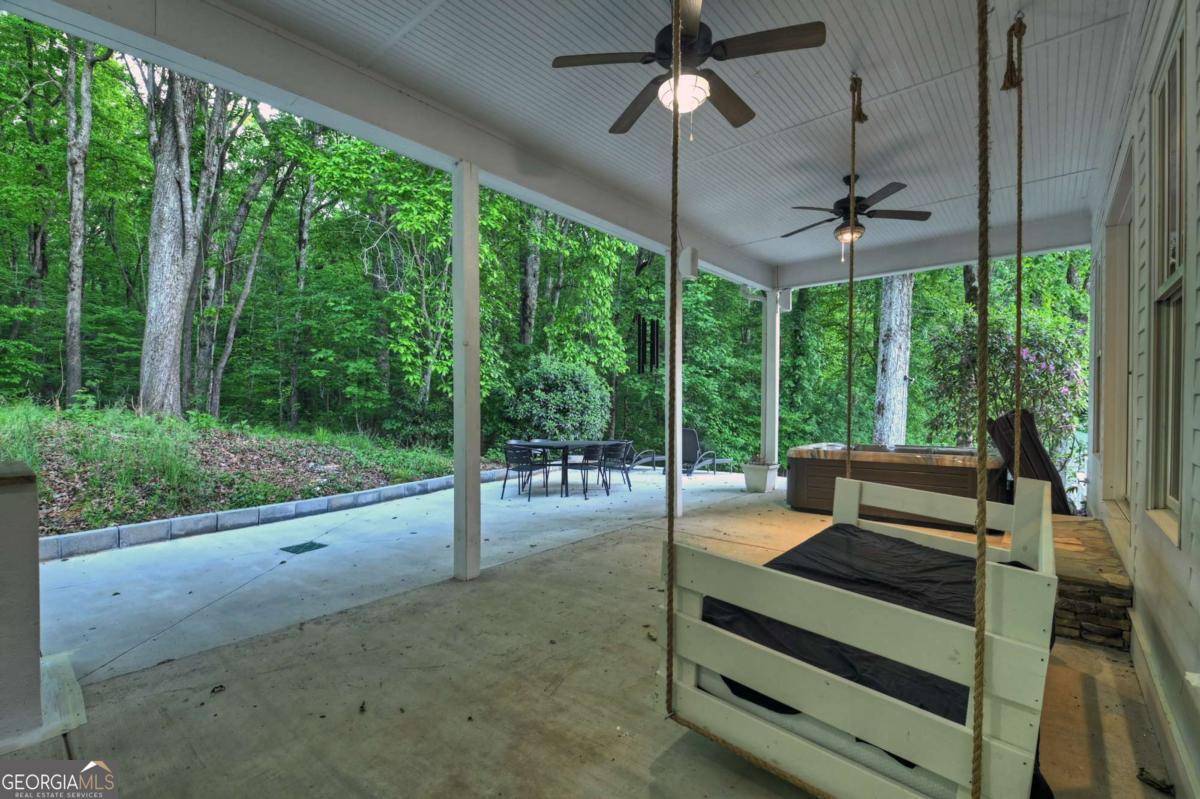 291 Kyle Arp Blue Ridge GA 30513