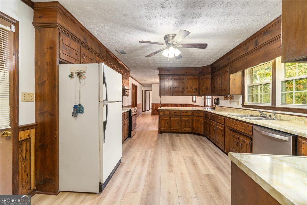 210 Bunch Road Tignall GA 30668