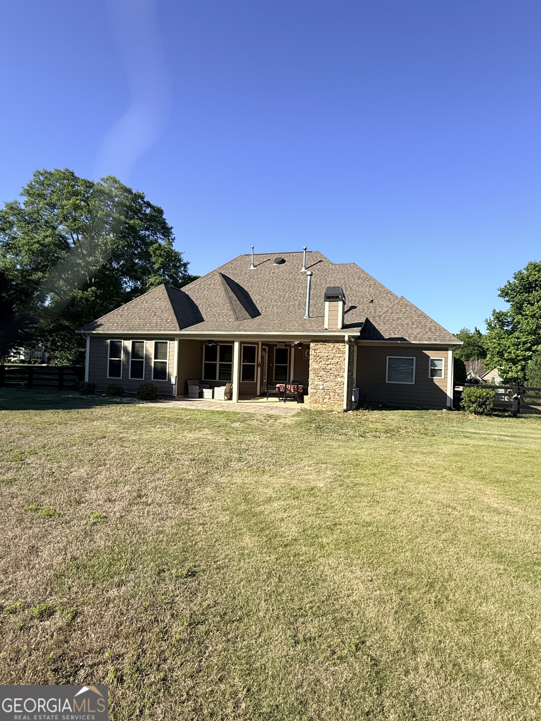 127 Sandisfield Drive Sharpsburg GA 30277