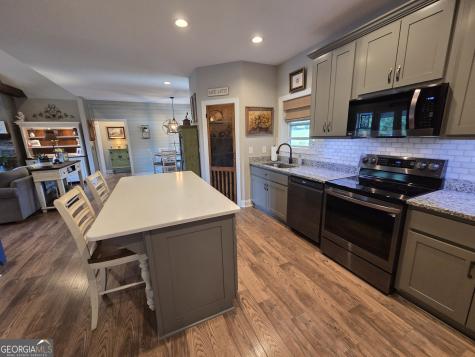 958 New Forest Road Young Harris GA 30582