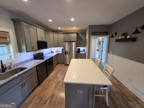 958 New Forest Road Young Harris GA 30582