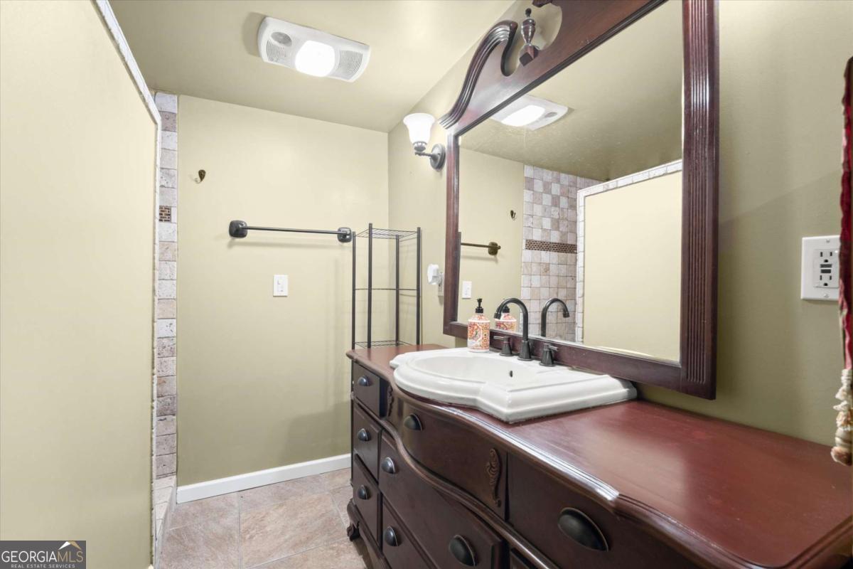 4165 Westchester Crossing NE Roswell GA 30075