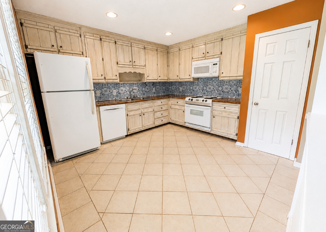 2868 Country Lane NW Kennesaw GA 30152