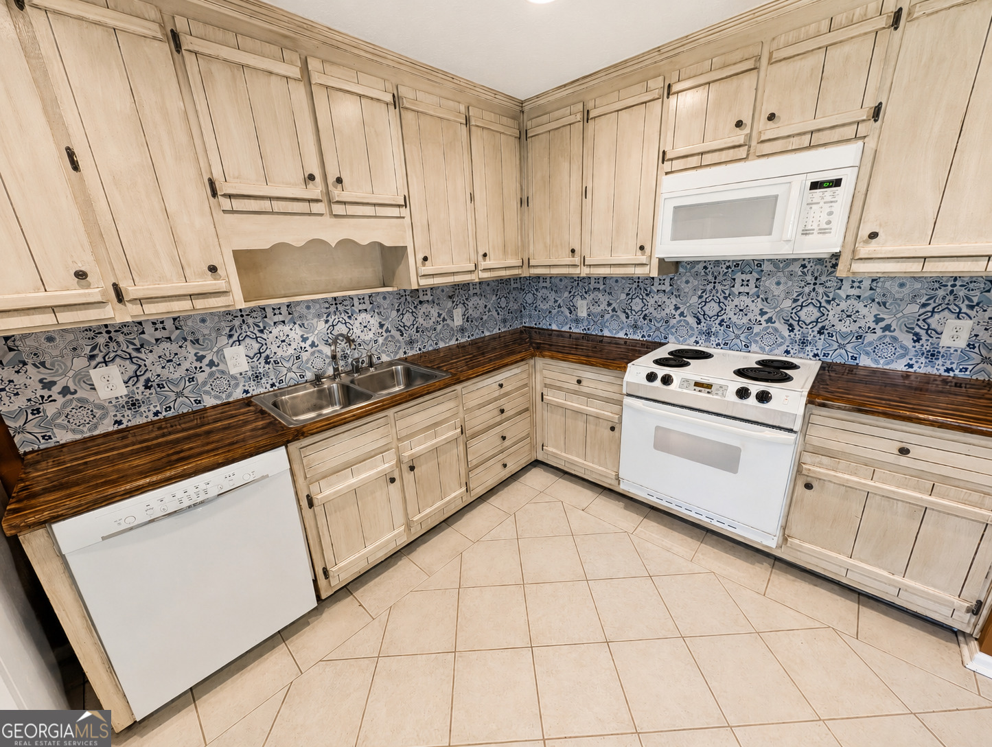 2868 Country Lane NW Kennesaw GA 30152