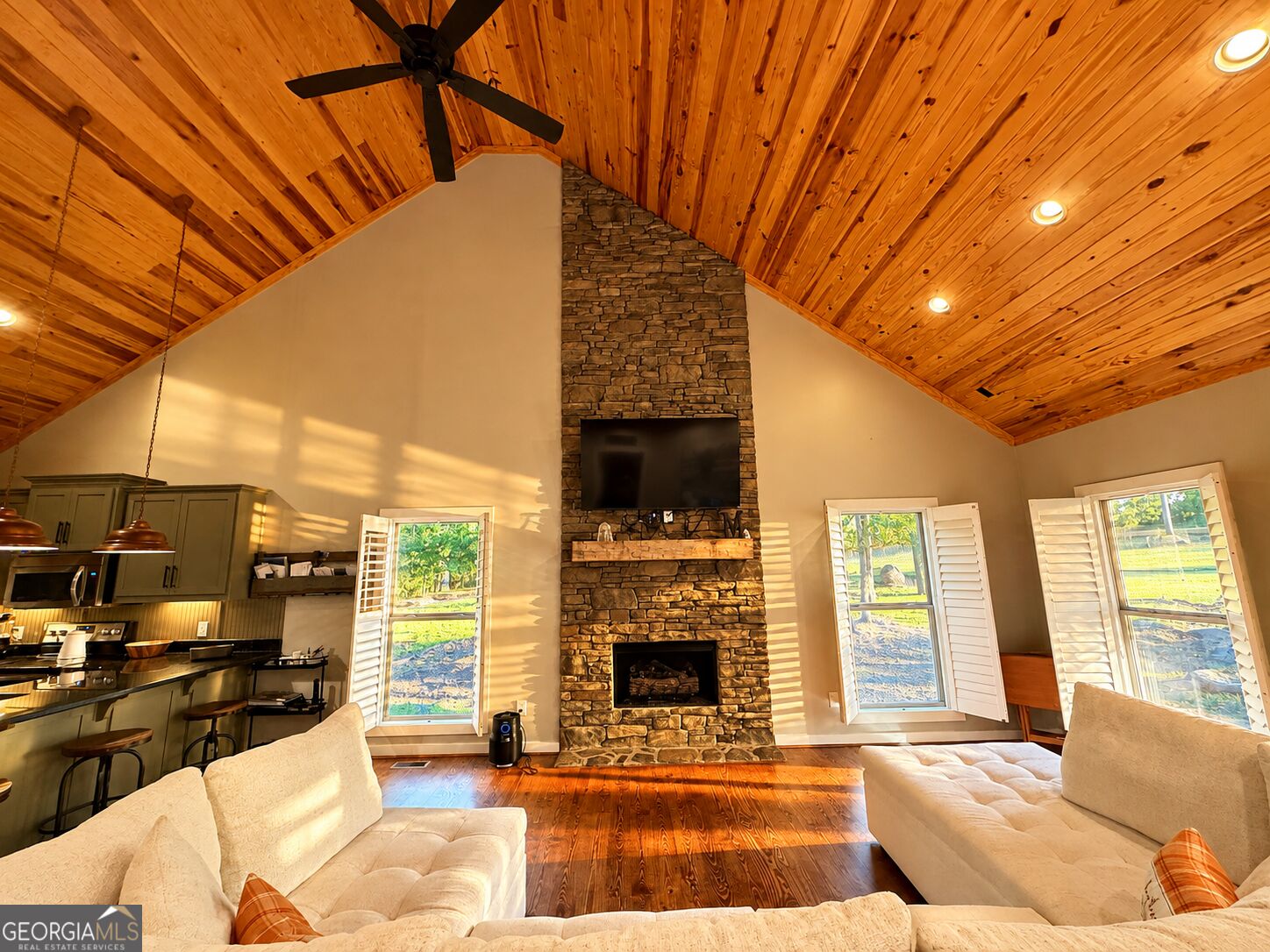 2323 Pleasant Valley Road Woodland GA 31836