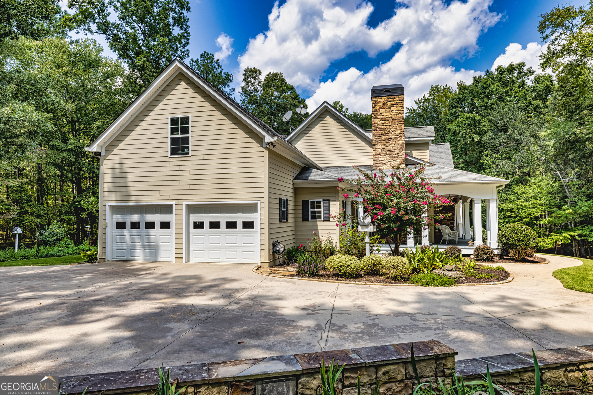 210 Mockingbird Lane Brooks GA 30205