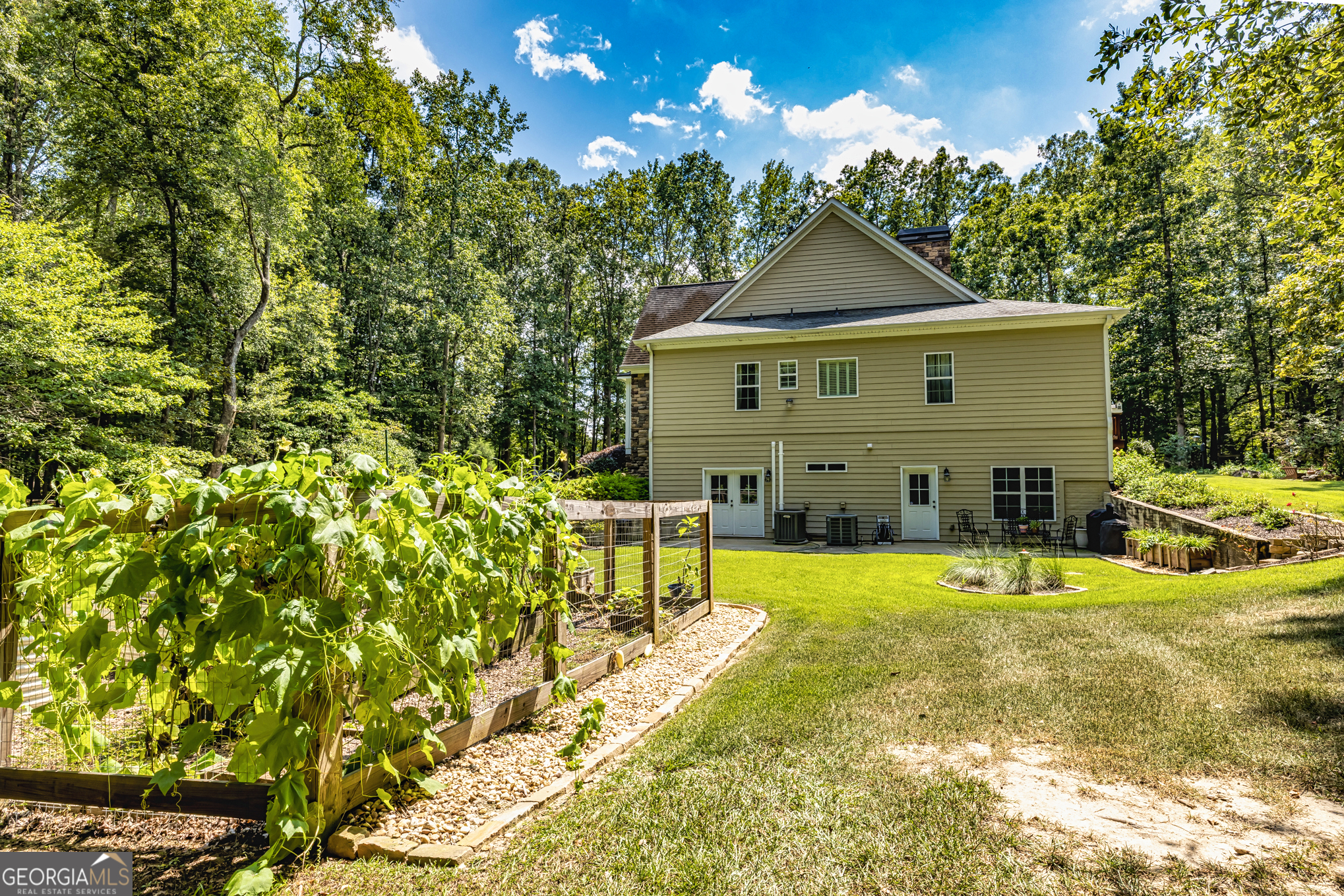 210 Mockingbird Lane Brooks GA 30205