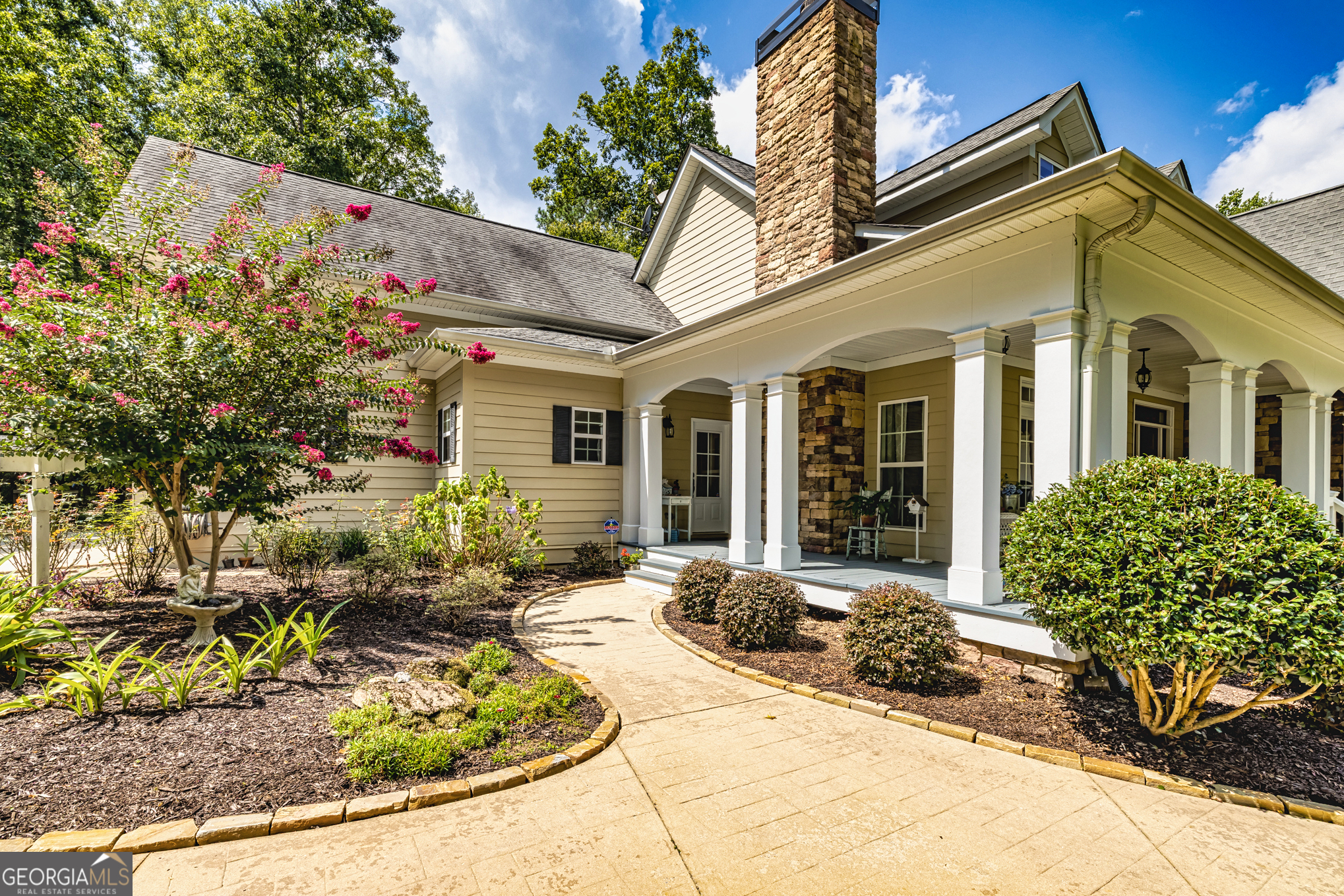 210 Mockingbird Lane Brooks GA 30205
