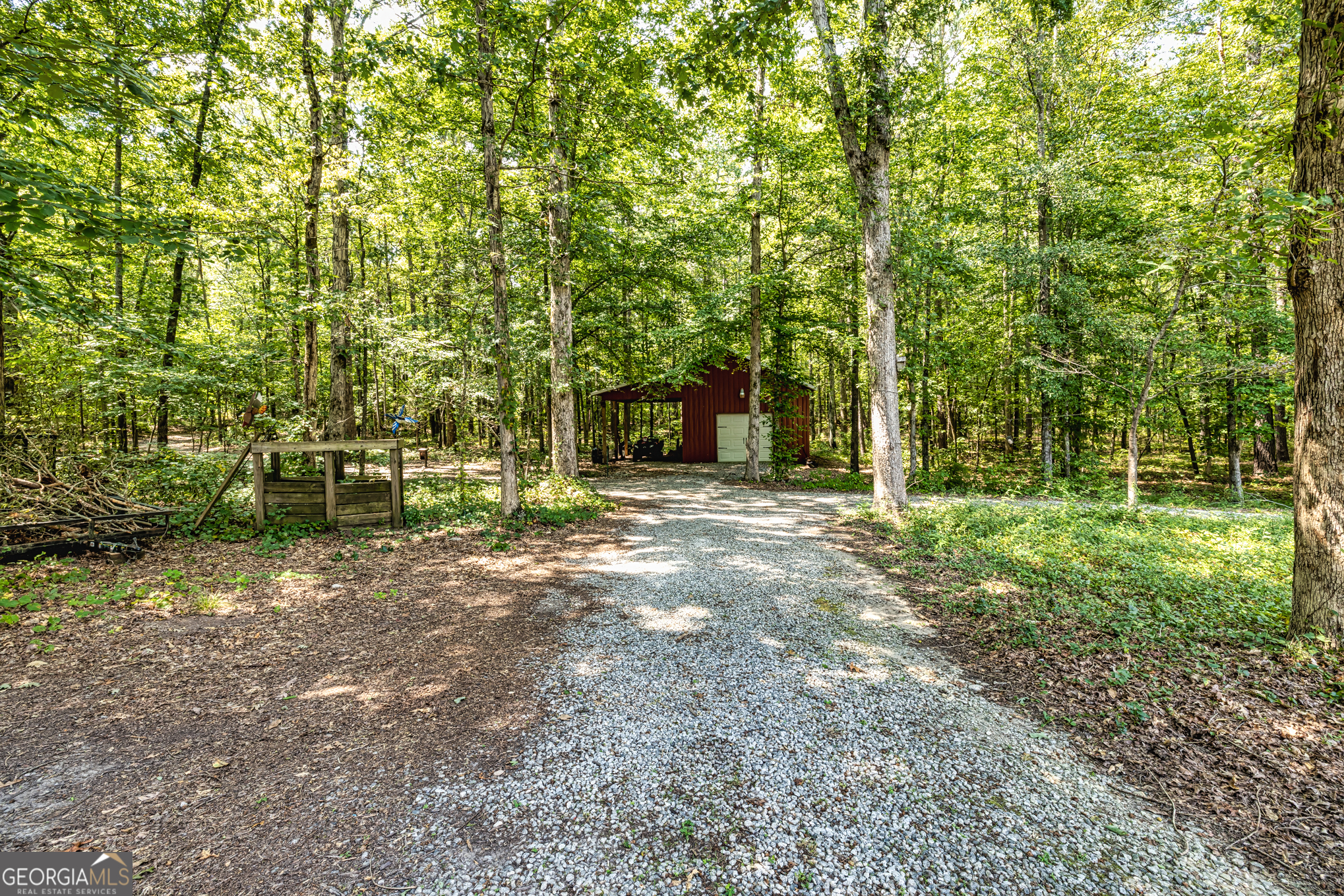 210 Mockingbird Lane Brooks GA 30205