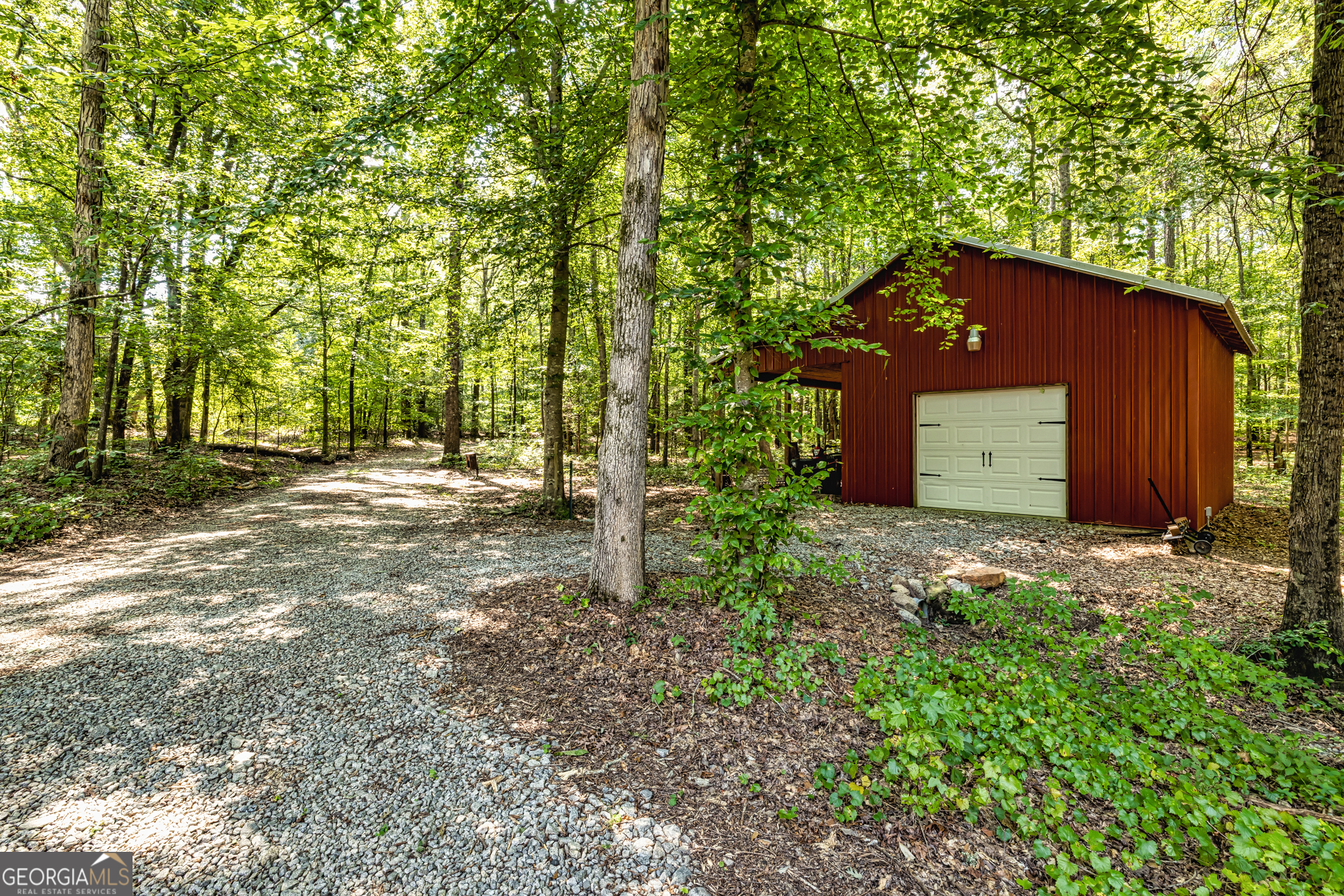 210 Mockingbird Lane Brooks GA 30205