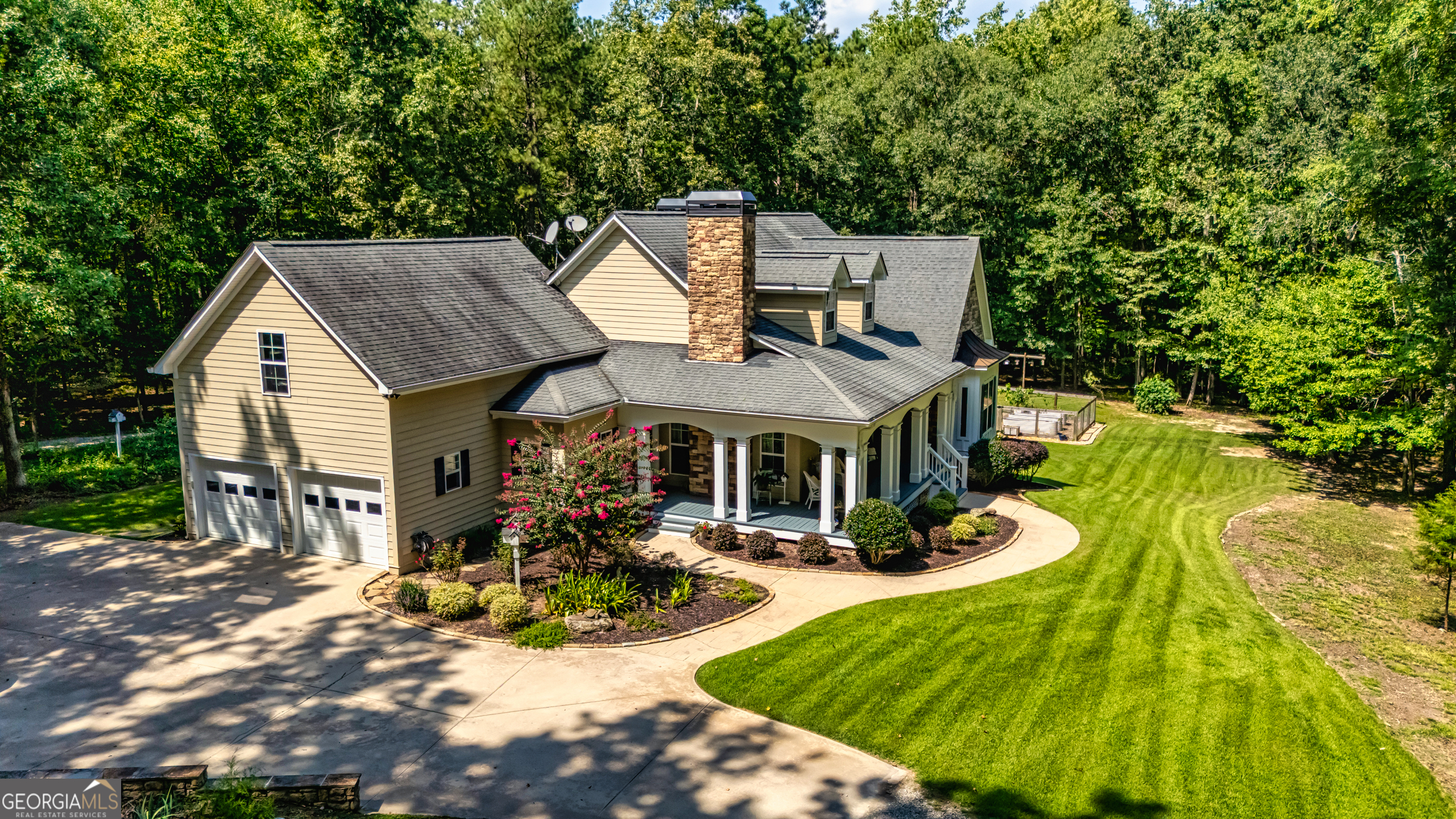 210 Mockingbird Lane Brooks GA 30205