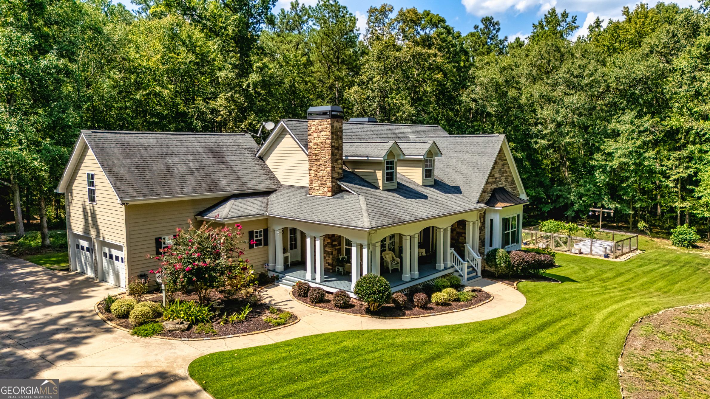 210 Mockingbird Lane Brooks GA 30205