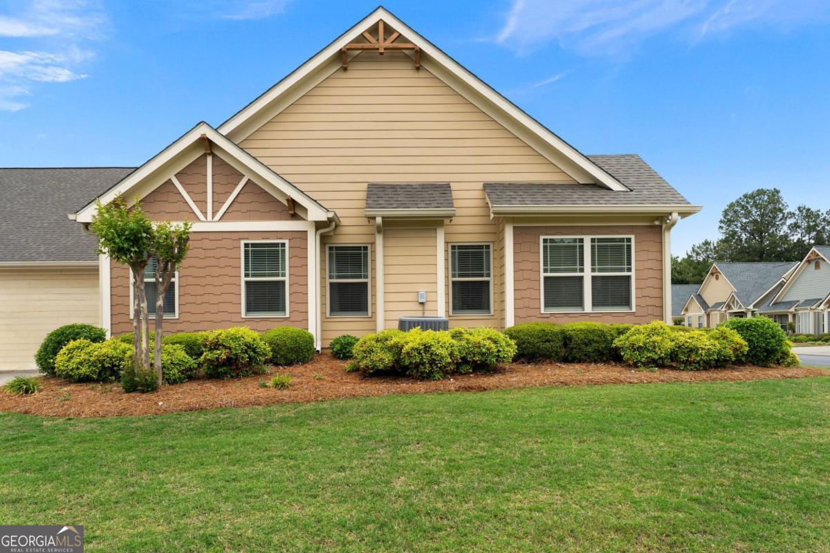 6 William Drive NE White GA 30184