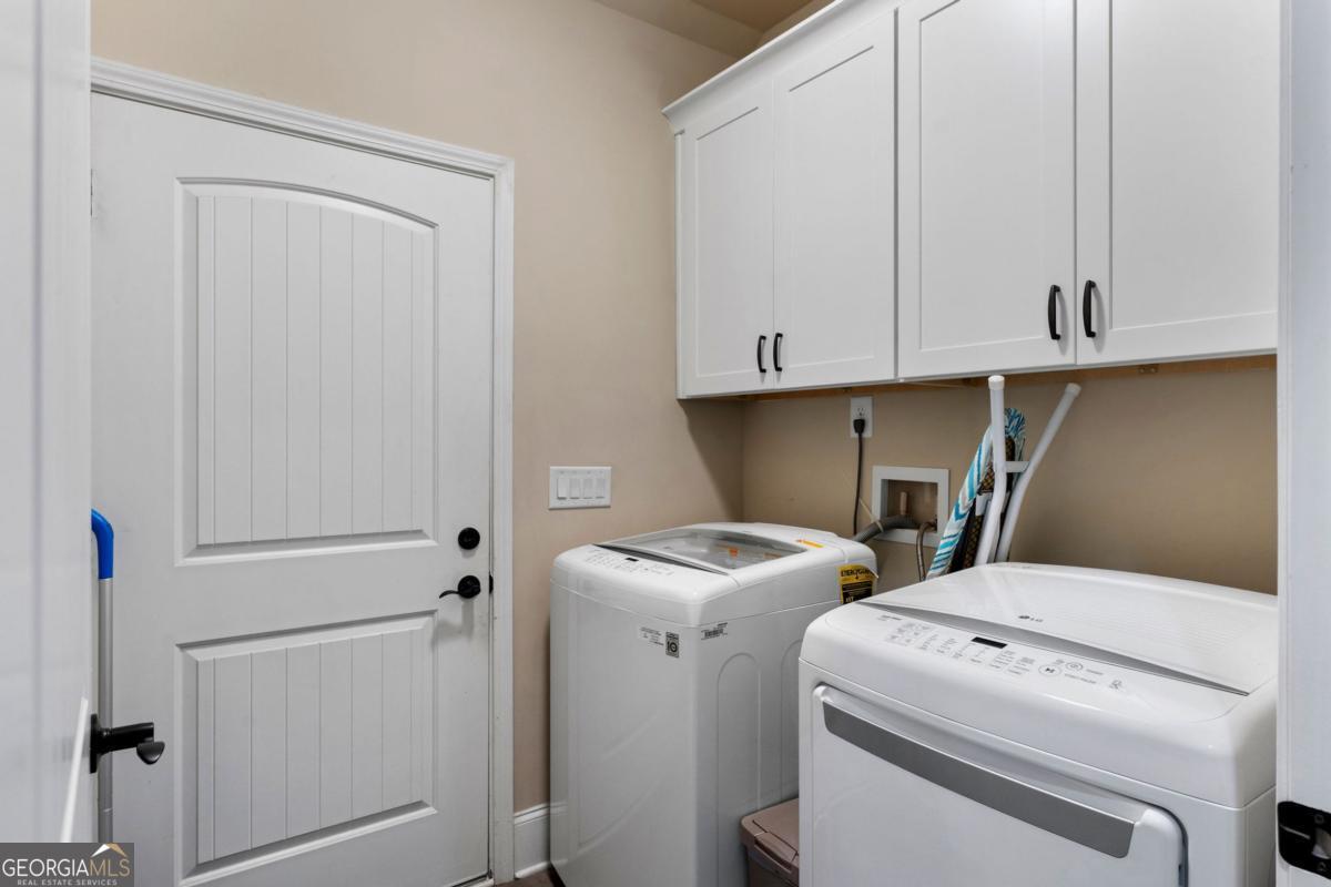 6 William Drive NE White GA 30184