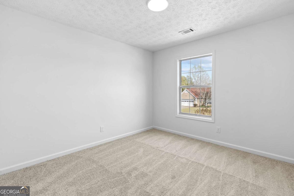 3347 Hobbit Glen Powder Springs GA 30127