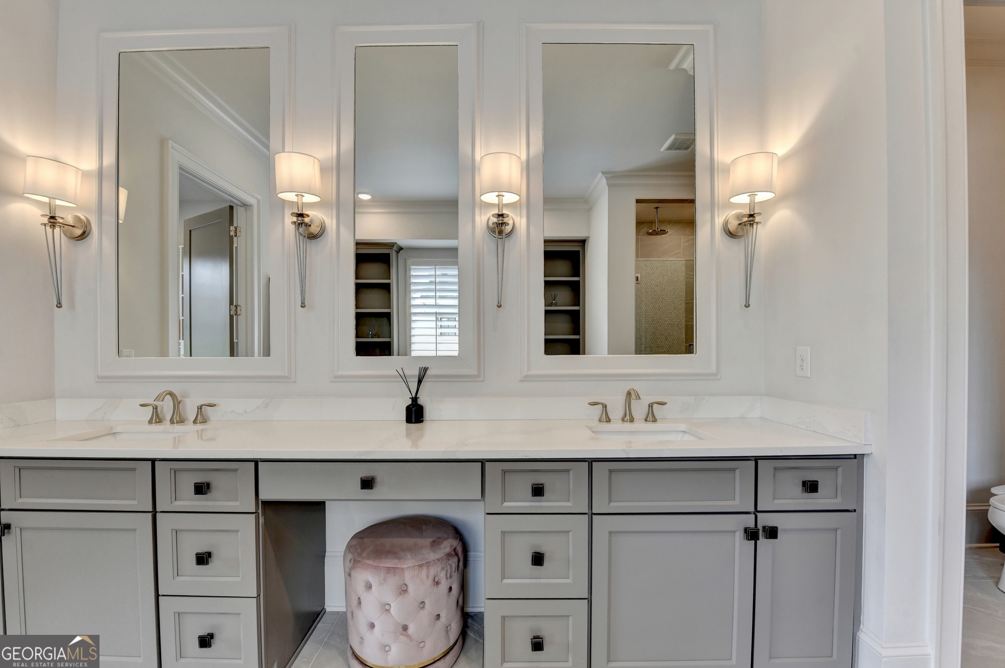 4871 Hanalei Hollow Suwanee GA 30024