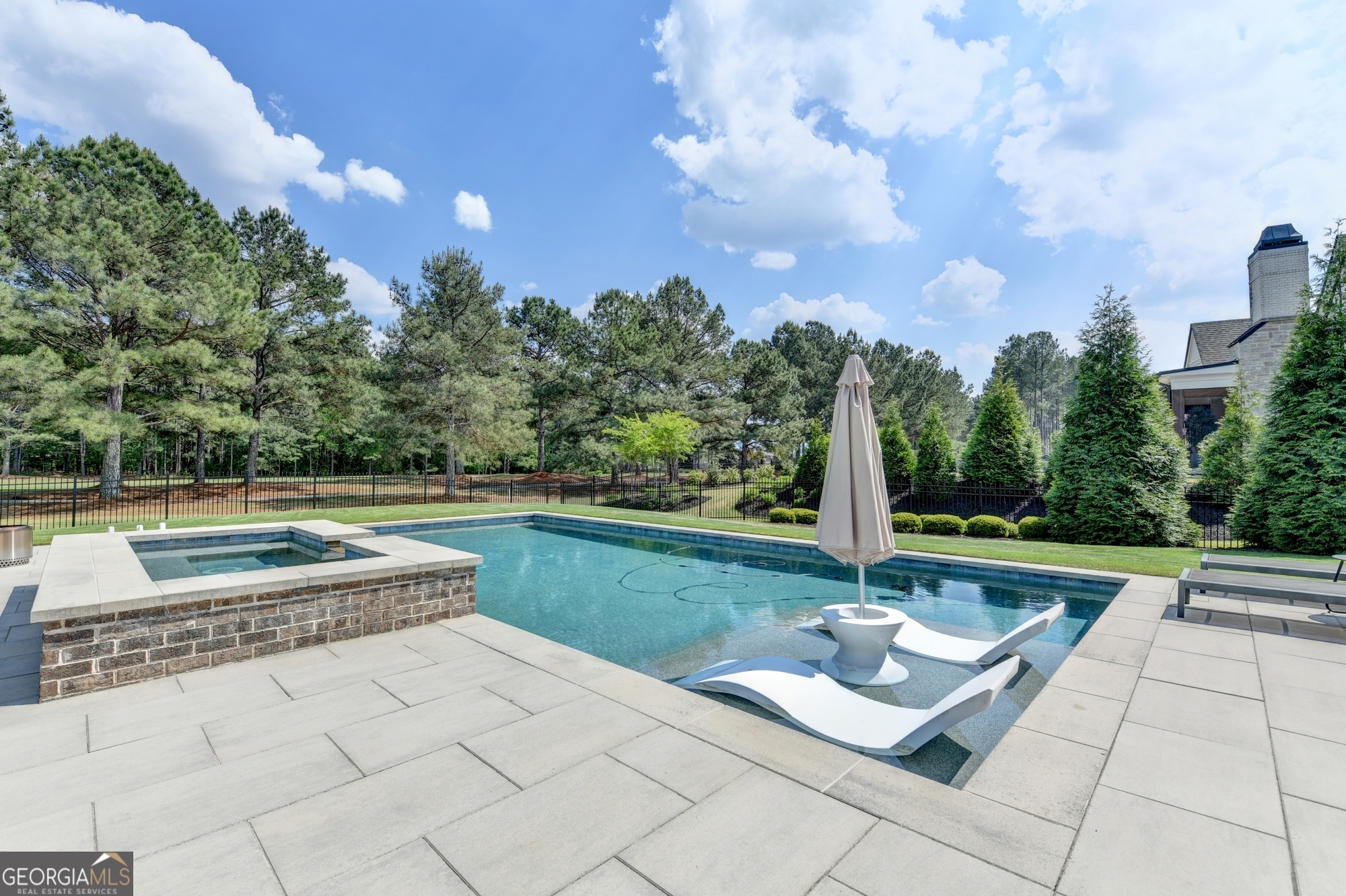 4871 Hanalei Hollow Suwanee GA 30024